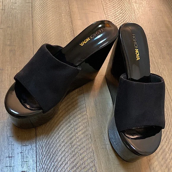 Black wedges - Picture 2 of 5